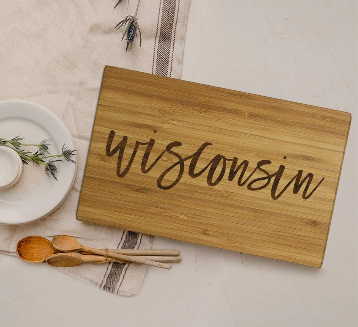 Wisconsin State Bamboo Wood Cutting Board, 17.75 X 11-Inch, Calligraphy, 1-Pack, Large Engraved Serving Chopping Board Christmas Birthday Moving Away College Graduation Chef Kitchen Ideas