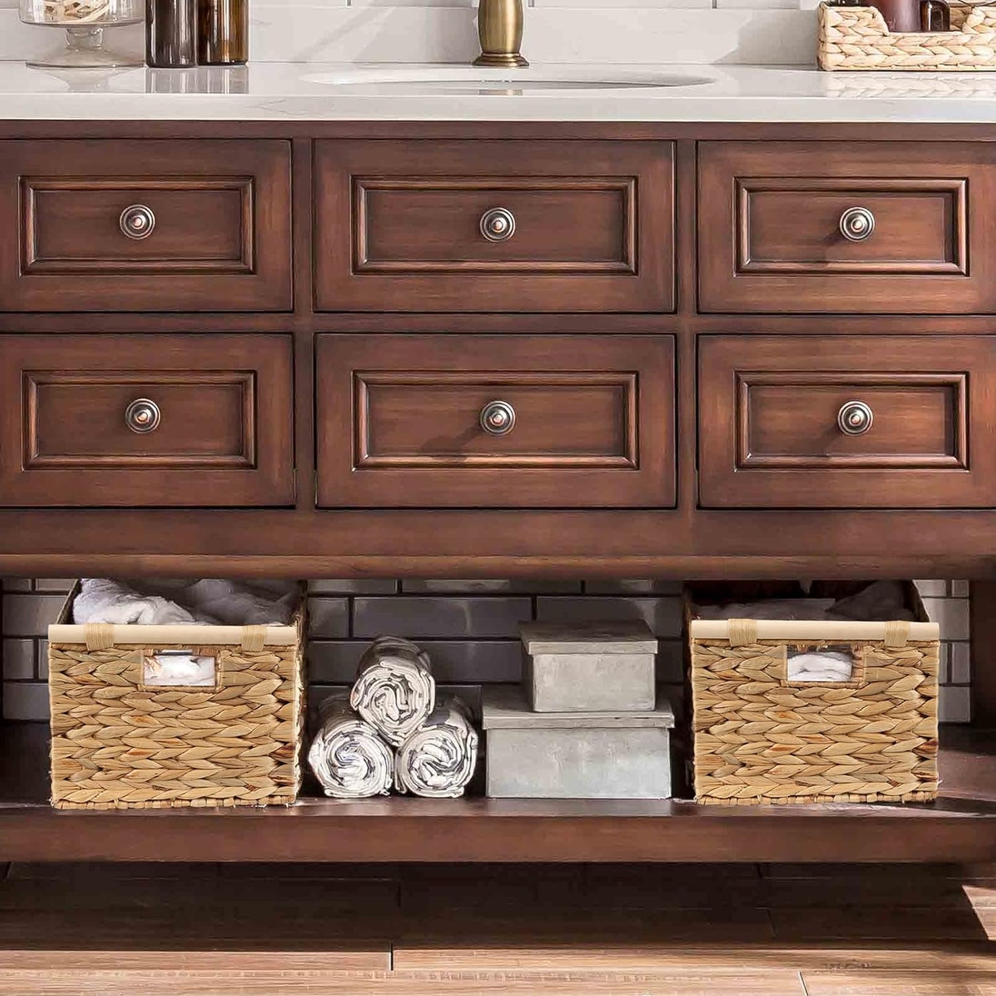 Large Rectangular Wicker Basket with Built-In Wooden Handles, Water Hyacinth Woven Basket for Organizing, Utility Shelves, Towel Storage Basket