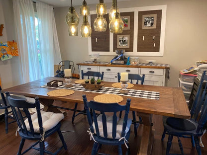 Round Woven Placemats, 13'' Plate Chargers Heat Resistant Non-Slip Water Hyacinth Weave Place Mats Farmhouse Straw Braided Rattan Tablemats Wicker Placemats for Dining Table Decor Set of 6