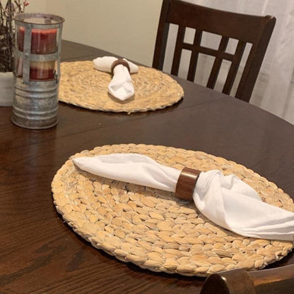4 Pack round Woven Placemats, 11.8 Inches Plate Chargers Natural Wicker Placemats Water Hyacinth Straw Braided Tablemats Rattan Tablemats Rustic Weave Placemats for Dining Table